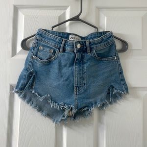 High waisted booty shorts
